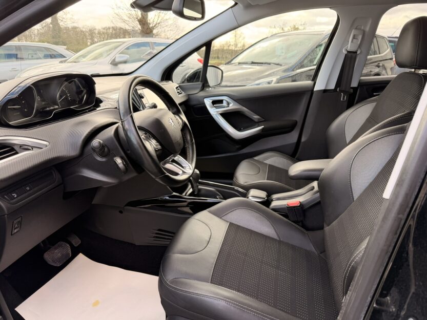 Voiture PEUGEOT 2008