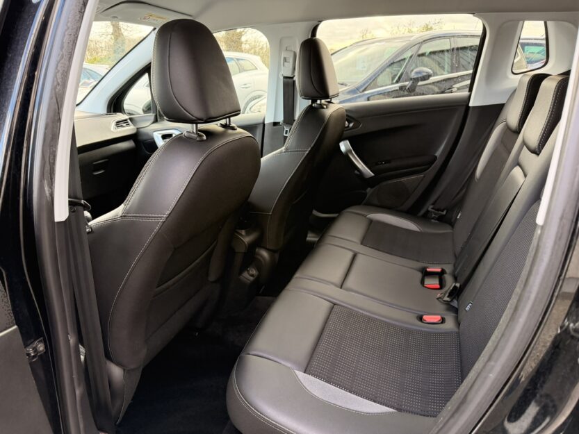 Voiture PEUGEOT 2008