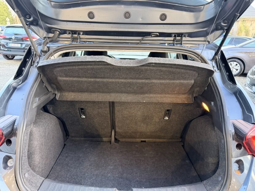 Voiture NISSAN MICRA