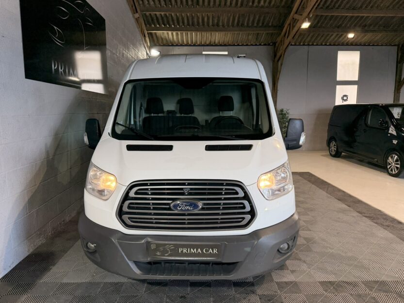 Voiture FORD TRANSIT 2T FG