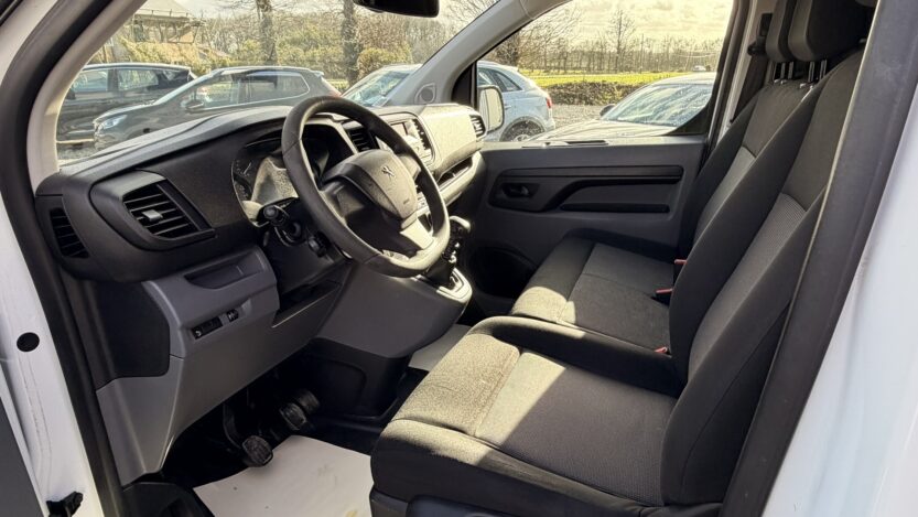 Voiture PEUGEOT EXPERT FG