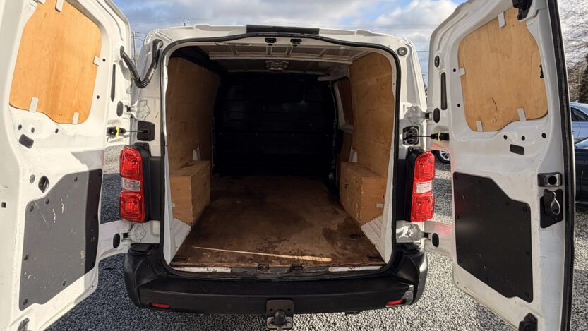 Voiture PEUGEOT EXPERT FG