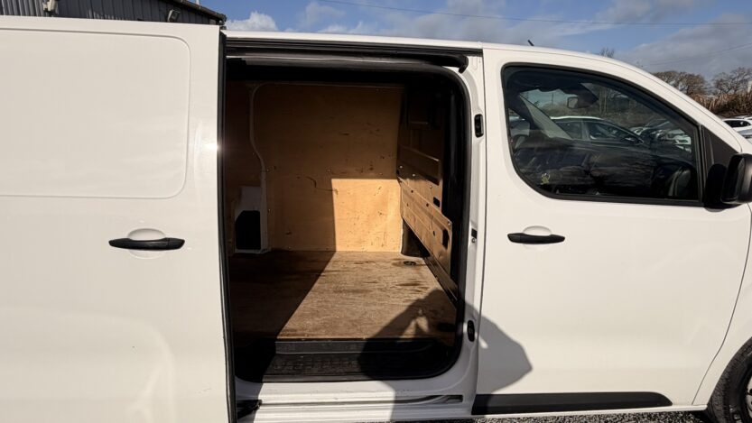 Voiture PEUGEOT EXPERT FG