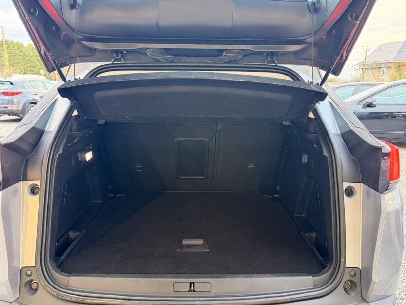 Voiture PEUGEOT 3008