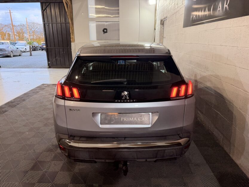 Voiture PEUGEOT 3008