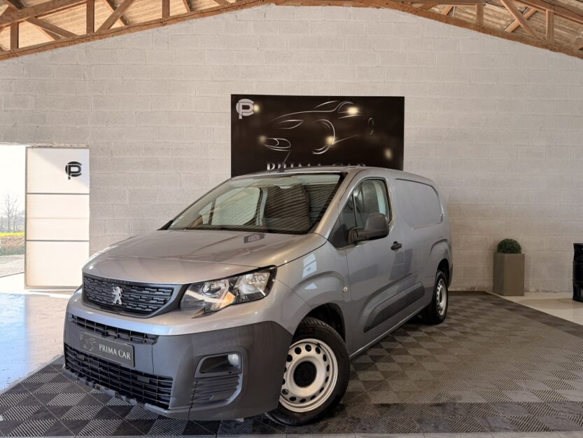 Voiture PEUGEOT PARTNER