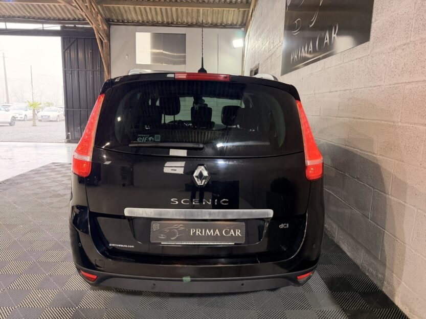 Voiture RENAULT GRAND SCENIC III