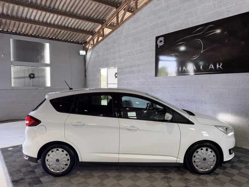 Voiture FORD C-MAX