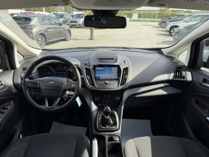 Voiture FORD C-MAX