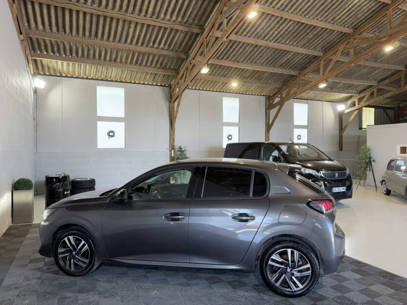 Voiture PEUGEOT 208