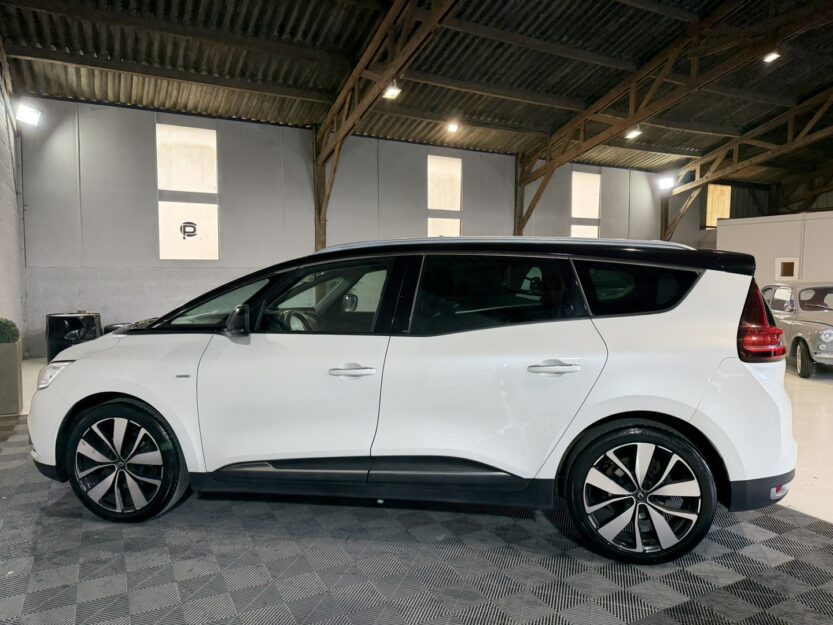 Voiture RENAULT GRAND SCENIC IV