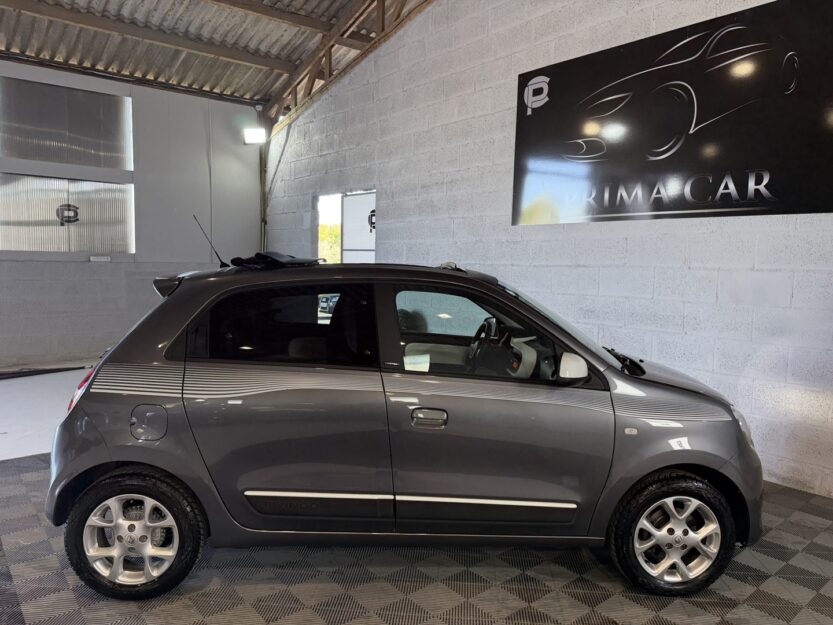 Voiture RENAULT TWINGO III