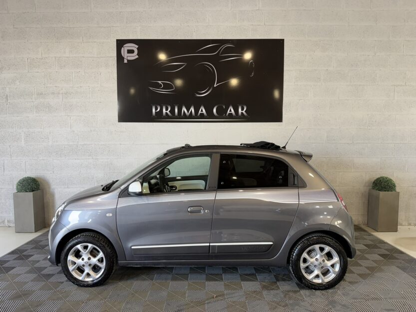 Voiture RENAULT TWINGO III