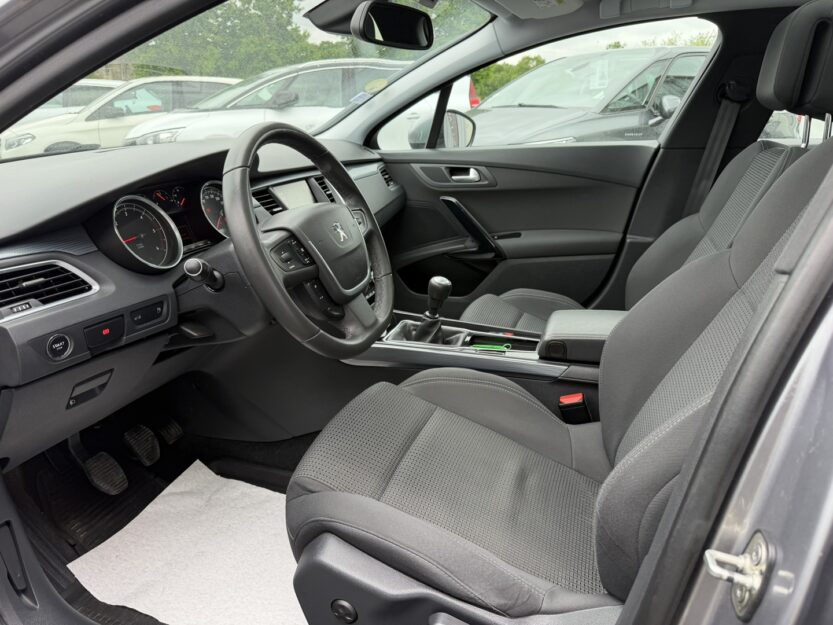 Voiture PEUGEOT 508 SW