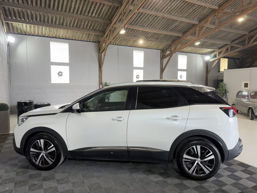 Voiture PEUGEOT 3008