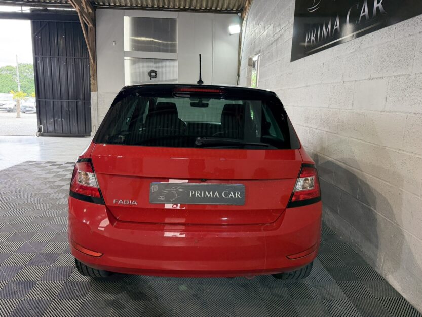 Voiture SKODA FABIA
