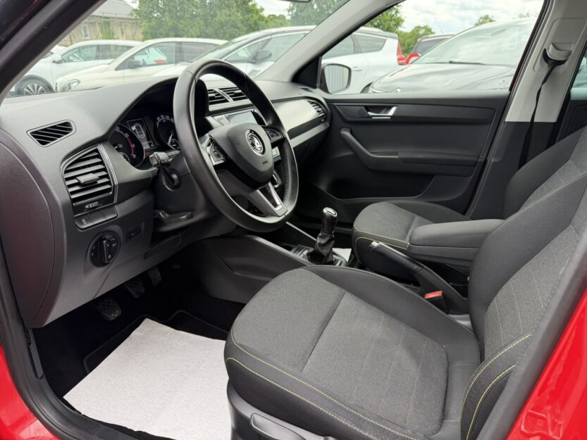 Voiture SKODA FABIA