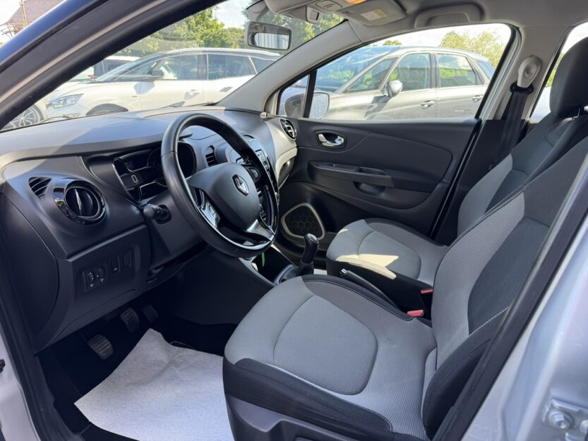 Voiture RENAULT CAPTUR