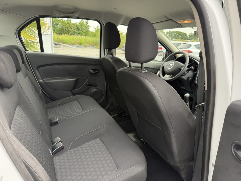 Voiture DACIA LOGAN