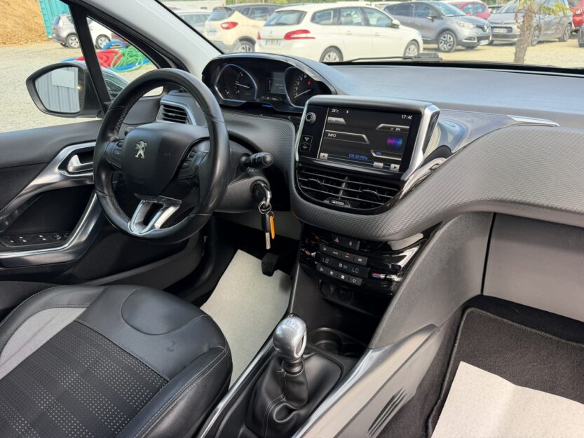 Voiture PEUGEOT 2008