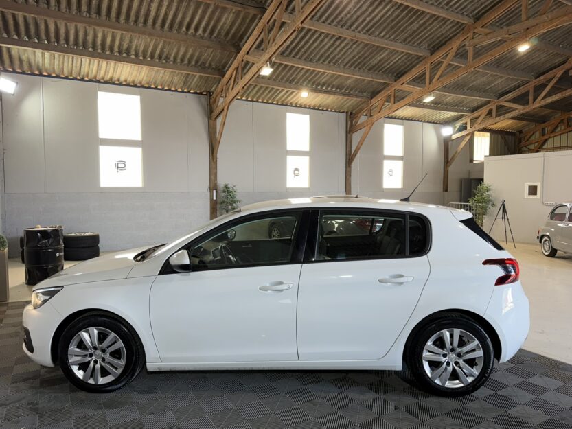Voiture PEUGEOT 308