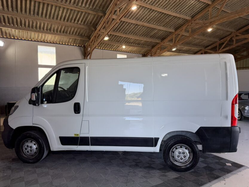 Voiture PEUGEOT BOXER FG
