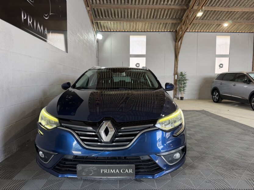Voiture RENAULT MEGANE IV ESTATE