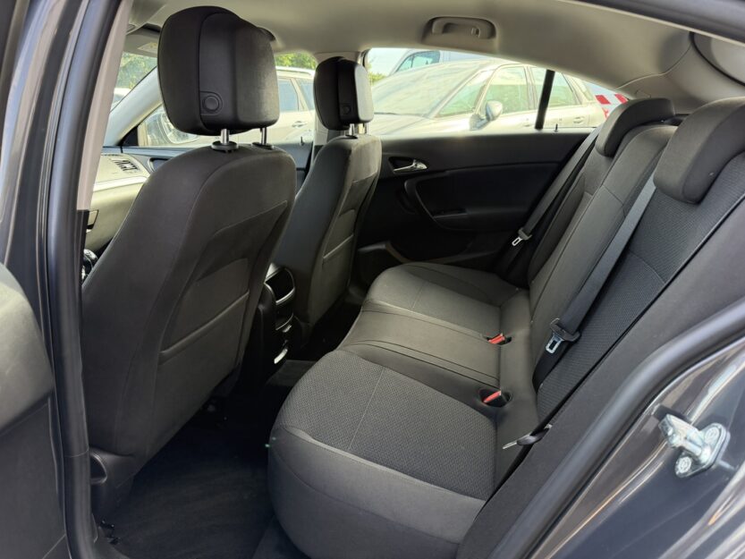 Voiture OPEL INSIGNIA