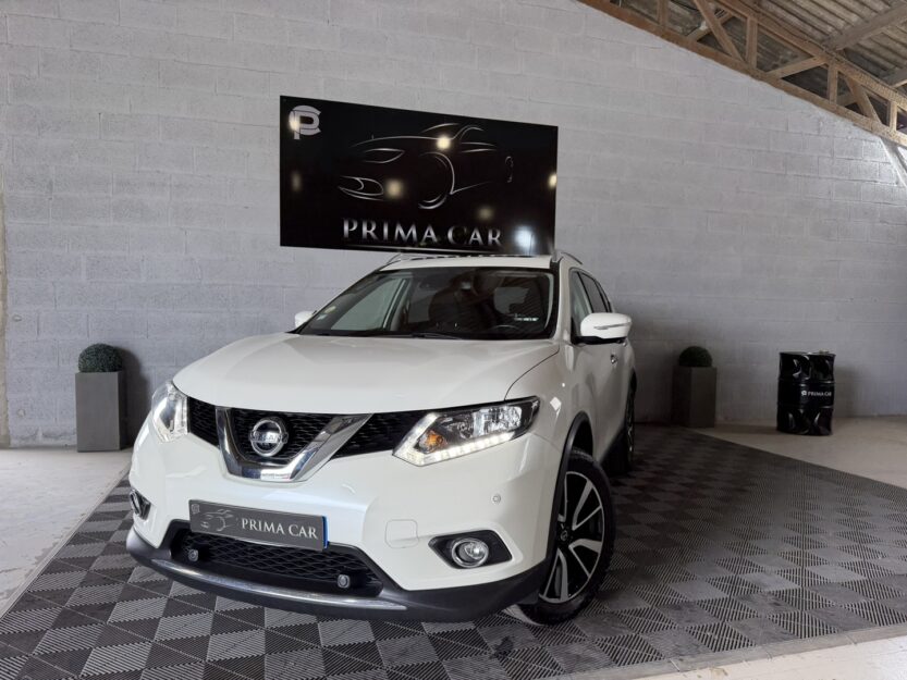 Voiture NISSAN X-TRAIL