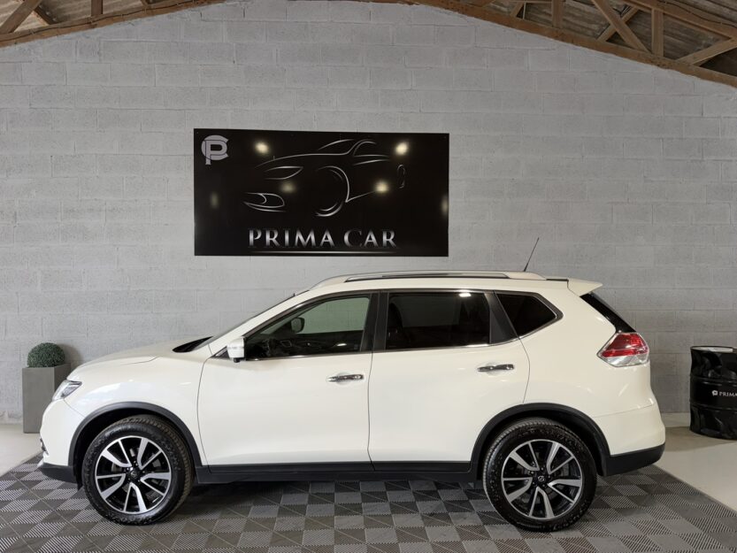 Voiture NISSAN X-TRAIL