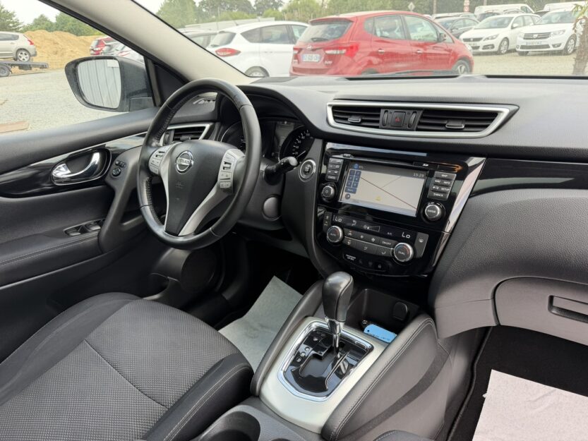 Voiture NISSAN QASHQAI