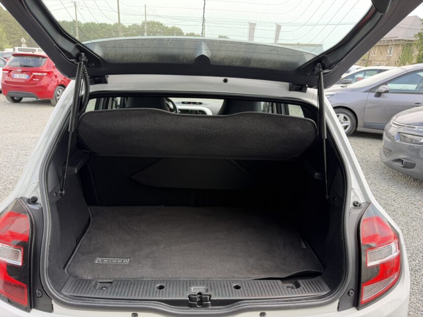 Voiture RENAULT TWINGO III