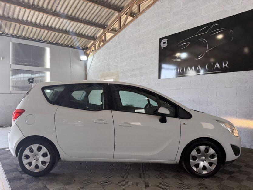 Voiture OPEL MERIVA