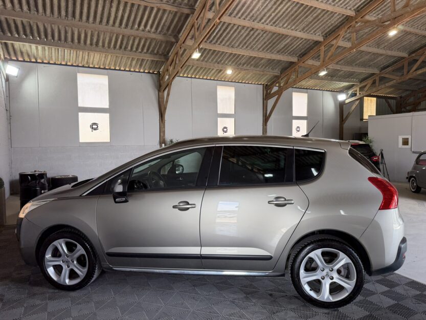 Voiture PEUGEOT 3008