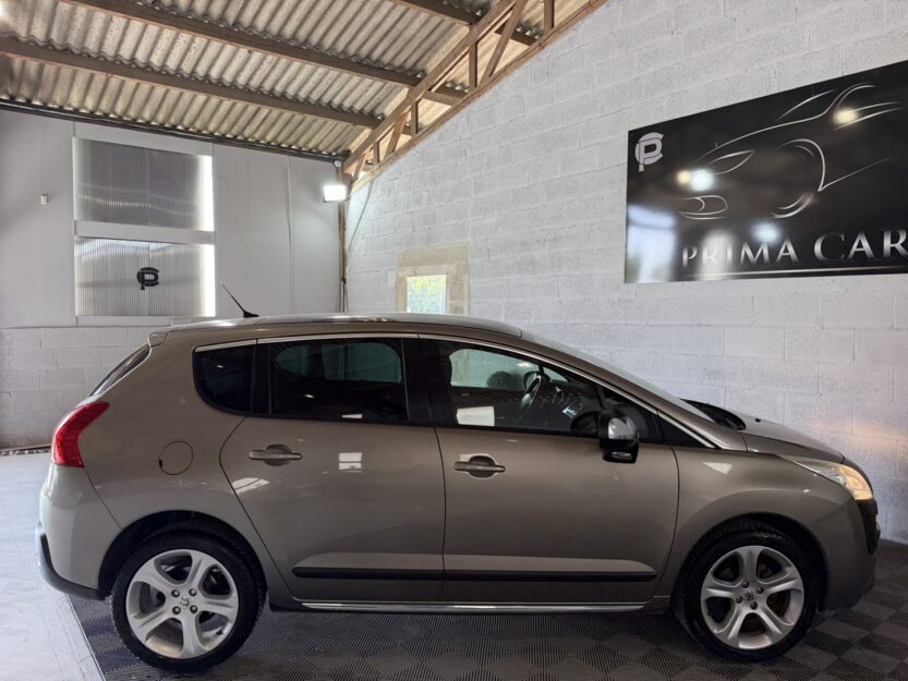 Voiture PEUGEOT 3008
