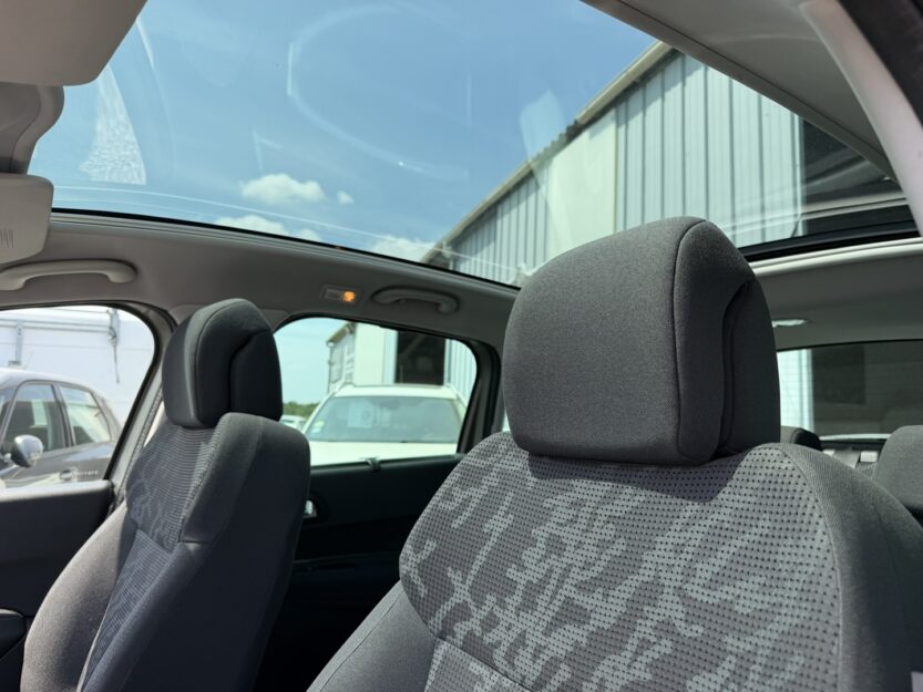 Voiture PEUGEOT 3008