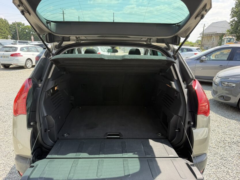 Voiture PEUGEOT 3008