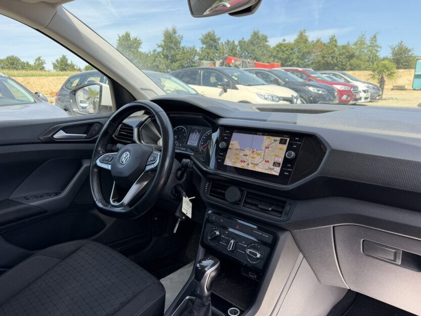 Voiture VOLKSWAGEN T-CROSS