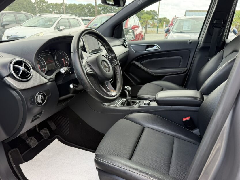 Voiture MERCEDES CLASSE B