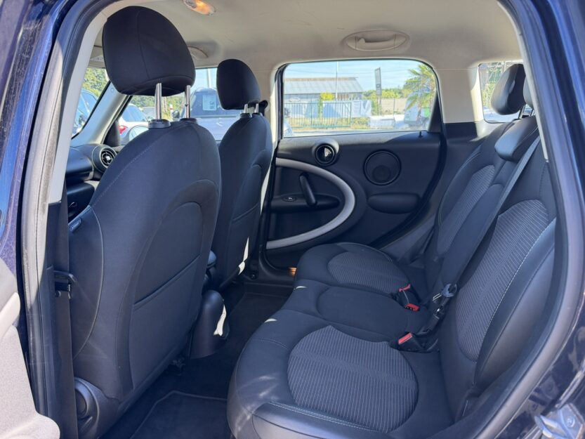 Voiture MINI COUNTRYMAN