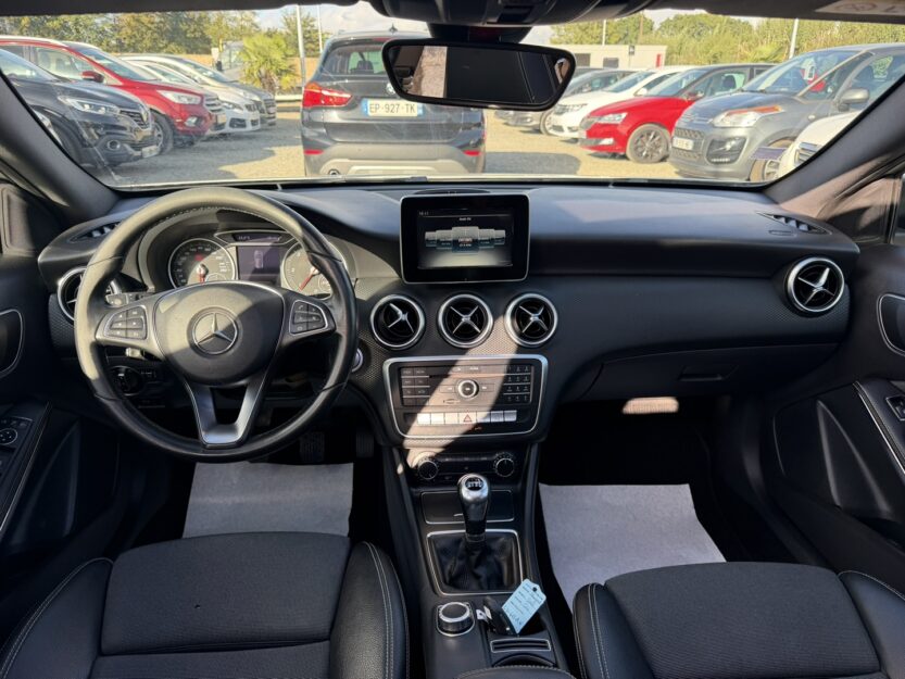 Voiture MERCEDES CLASSE A