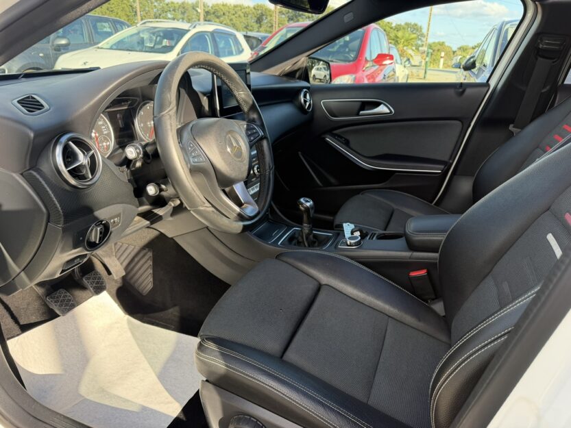 Voiture MERCEDES CLASSE A