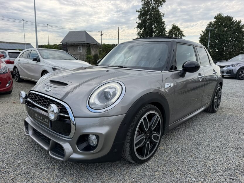 Voiture MINI MINI 5 PORTES
