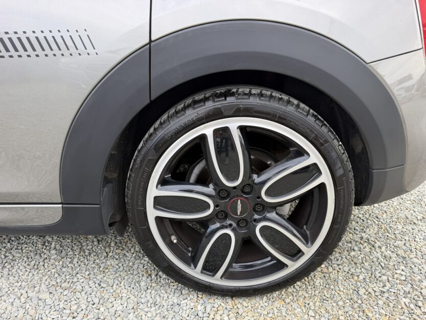 Voiture MINI MINI 5 PORTES